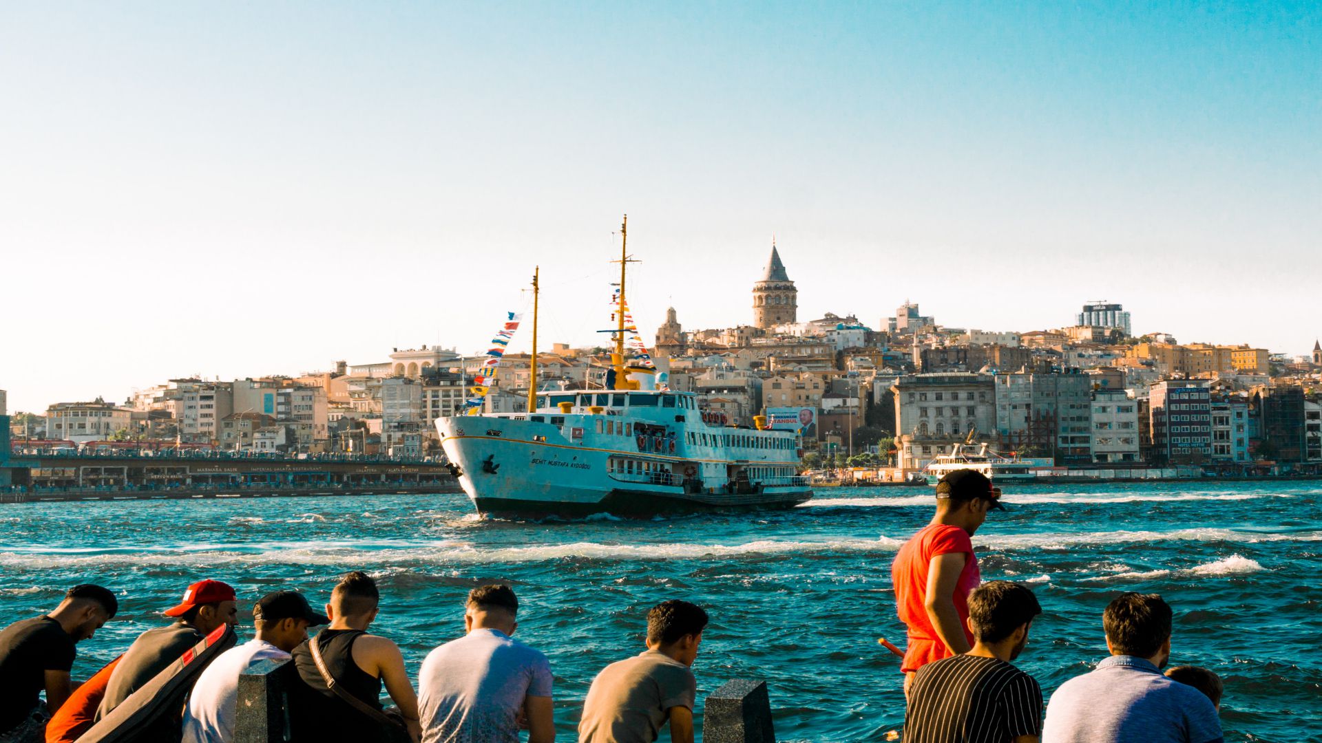 Spice Bazaar & Bosphorus Tour(Half Day Morning)